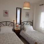 Gerania Vakantiehuis Pisia